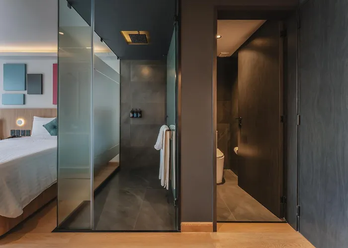 By Kavia Hotel Mexico City